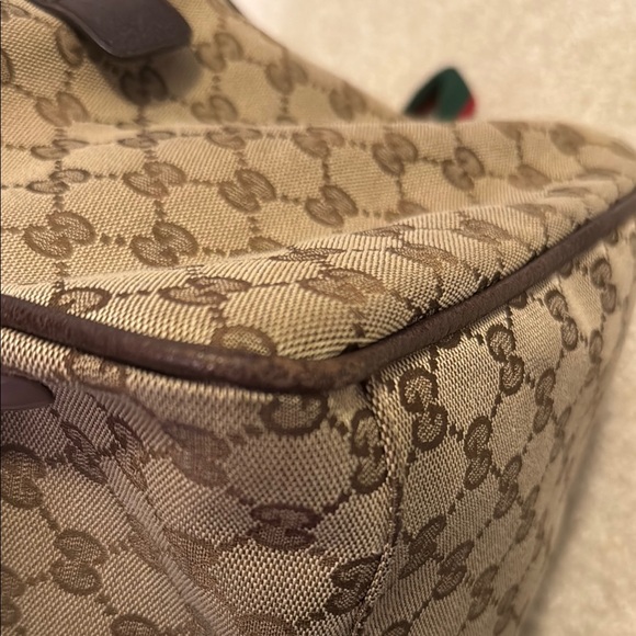 Gucci GG Carryall Duffle Bag - Picture 6 of 16
